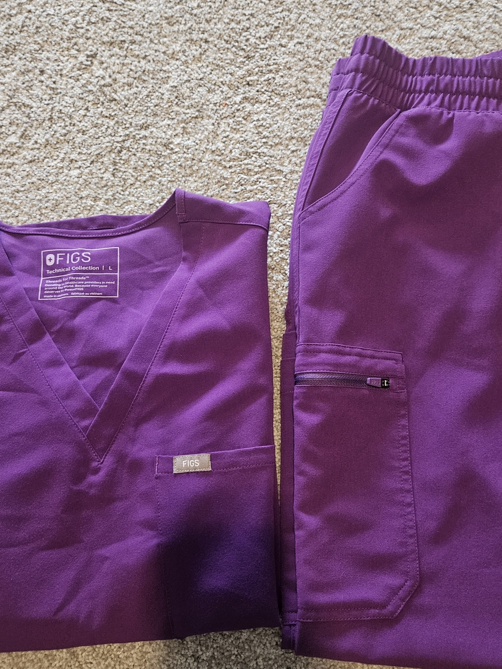 FIGS Women's Purple Scrub Top & Pants Set